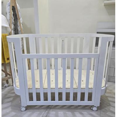 Culla ovale evolutiva Ovaly Bianca con materassi