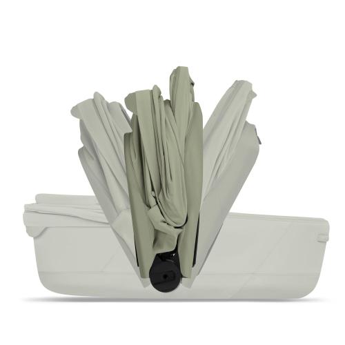 Cybex Trio Priam Style Sage Green con telaio Matt black e Cloud T I-Size Plus