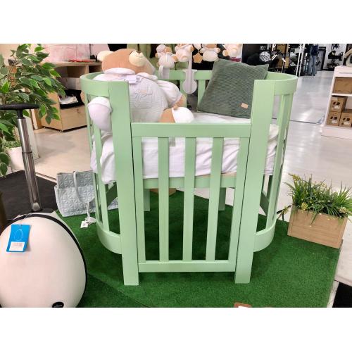 Culla ovale evolutiva Ovaly Salvia con materassi